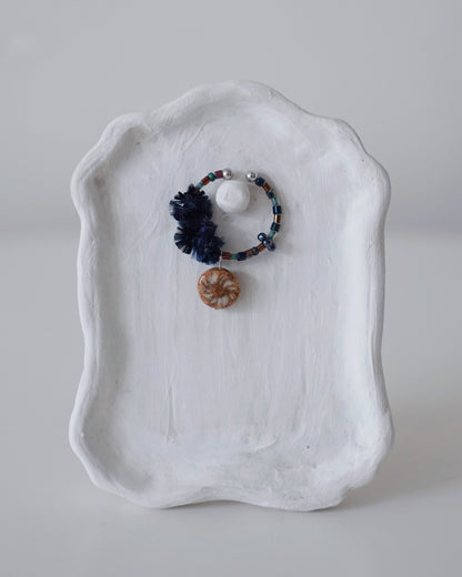 【現貨】Deerahat x 苜苜 Muk Muk 聯名系列 - 寶石陶鑑｜流れ星 耳扣短款